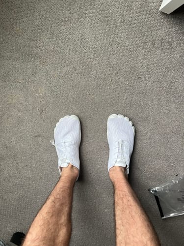 Customer photo review of Hiitave Women’s Aqua Sports Barefoot Water Shoes