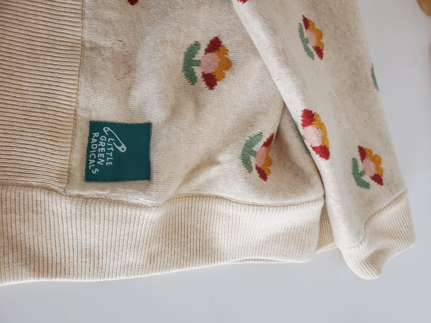 Customer photo review of Flowers Soft Knitted Baby Blanket