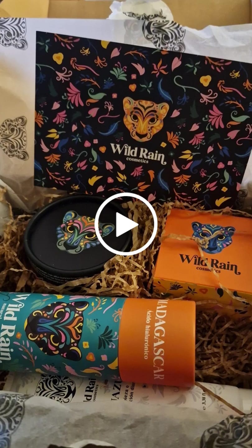 Customer video review of Retinol 0,3% Crema transformadora noche VALENTINA