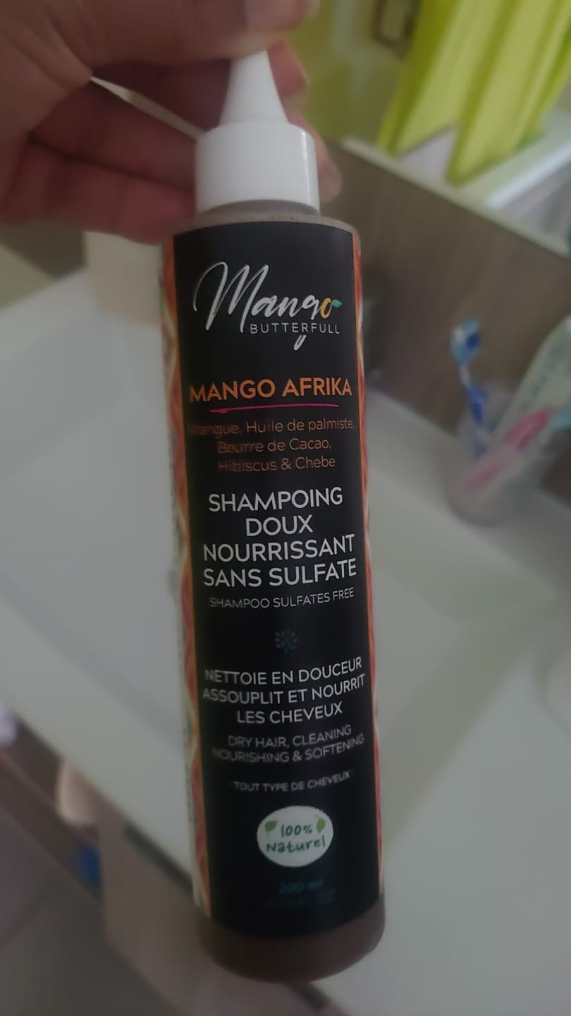 Customer photo review of Shampoing doux sans sulfates  MANGO AFRIKA