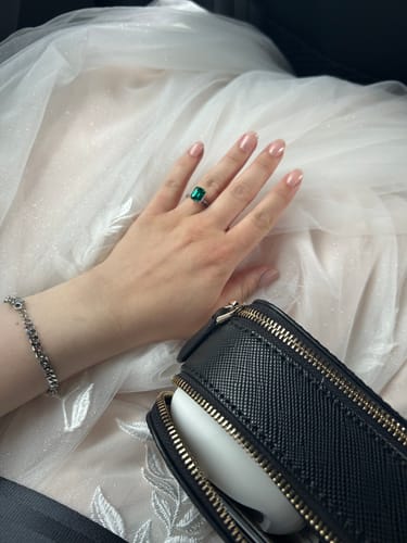 Customer photo review of Emeralda Ring Smaragdgrün Silber