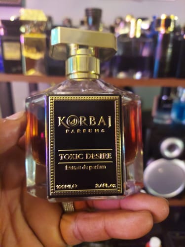 Customer photo review of TOXIC DESIRE