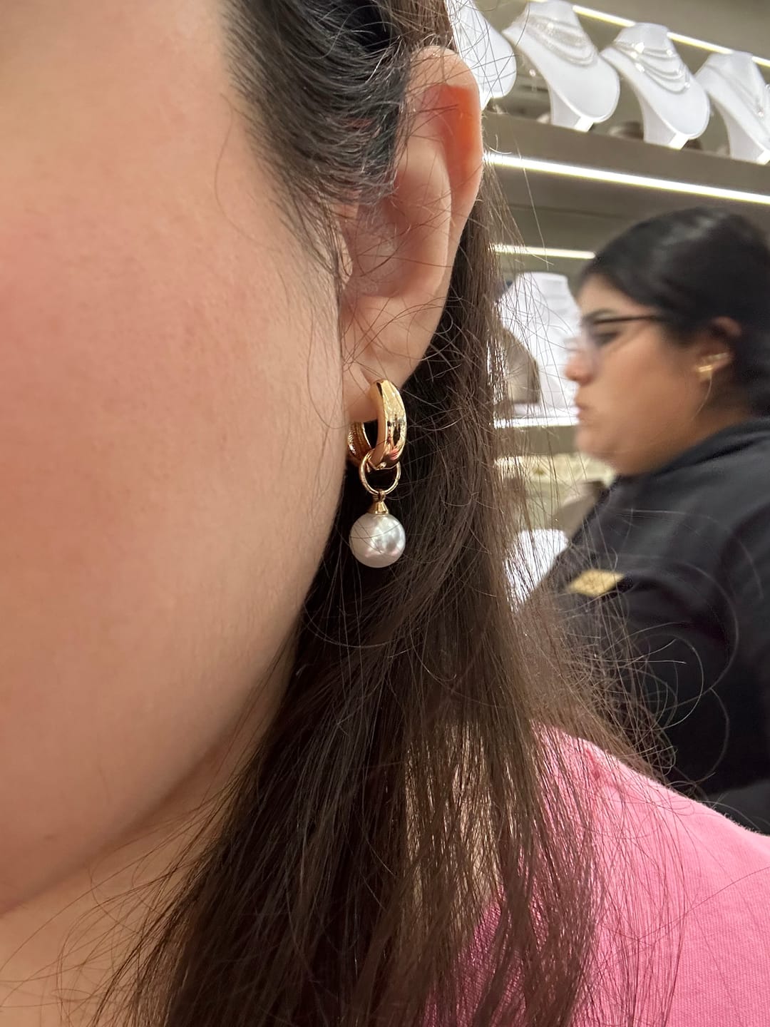 Customer photo review of Par Arracada Con Perla Redonda