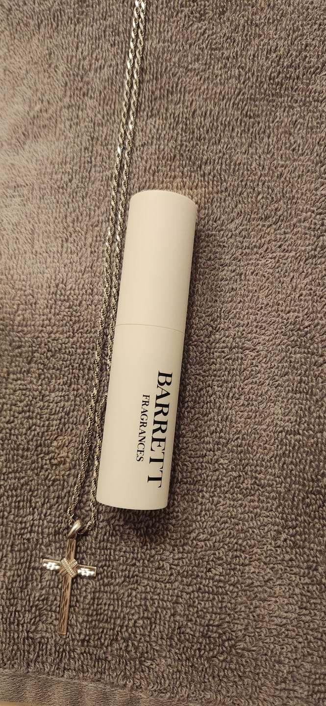 Customer photo review of Valhalla Cologne inspired by Aventus Cologne