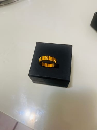 Customer photo review of Lulove Rings