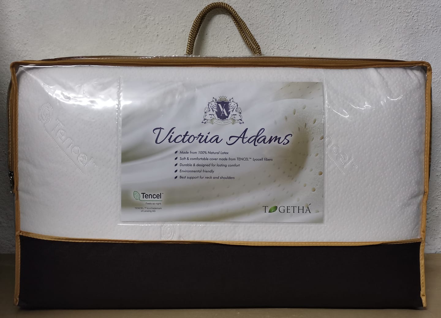 Customer photo review of Getha Togetha Victoria Adams Latex Pillow