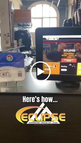 Customer video review of Shipping Insurance