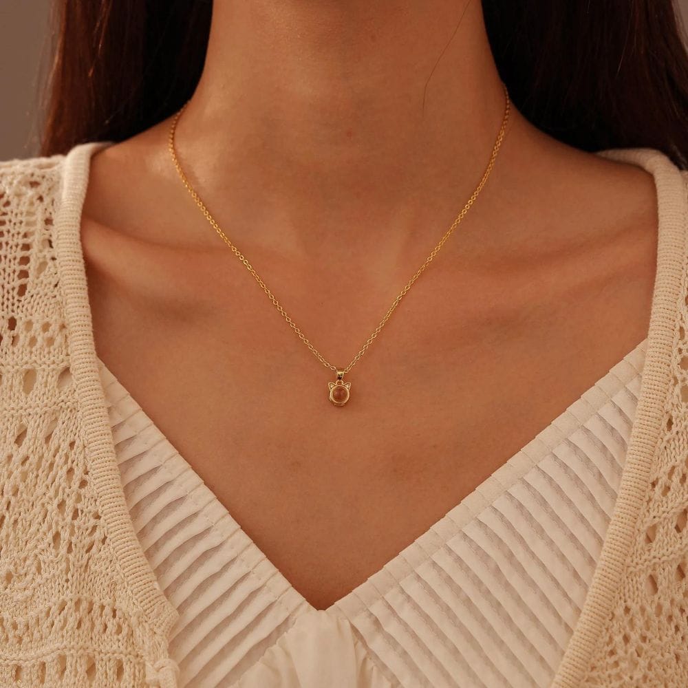 Customer photo review of Cat Photo Necklace