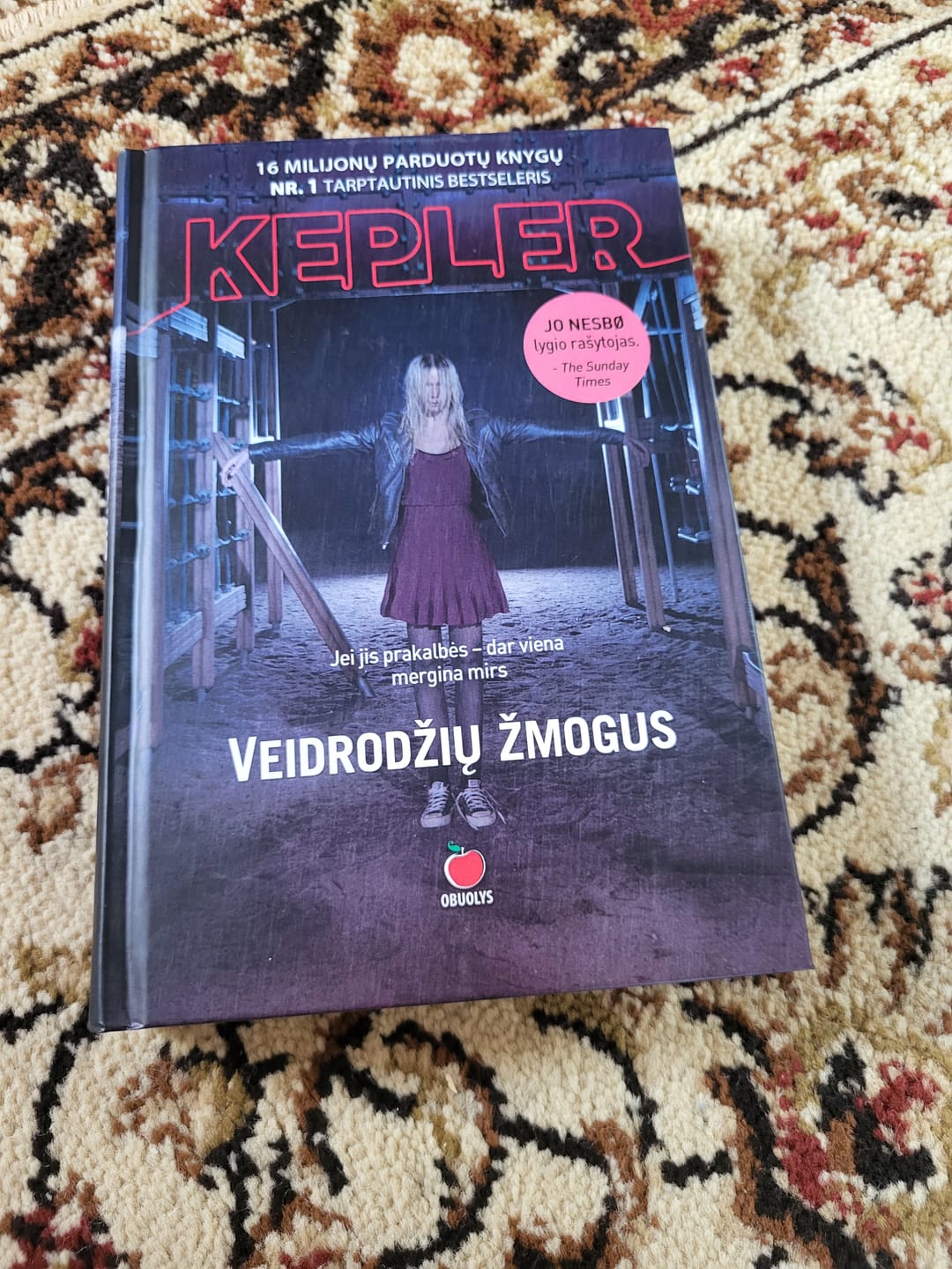 Customer photo review of Lars Kepler Veidrodžių žmogus: 8-asis detektyvo Jono Linos serijos šedevras