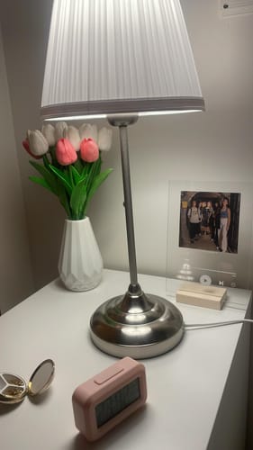 Customer photo review of Lâmpada Spotify Personalizável (Foto & Música)