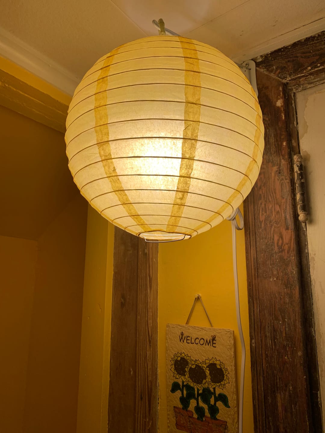 Customer photo review of Single-Socket White Pendant Light Lamp Cord for Lanterns, Switch, E26, 11-Foot - Electrical Swag Light Kit