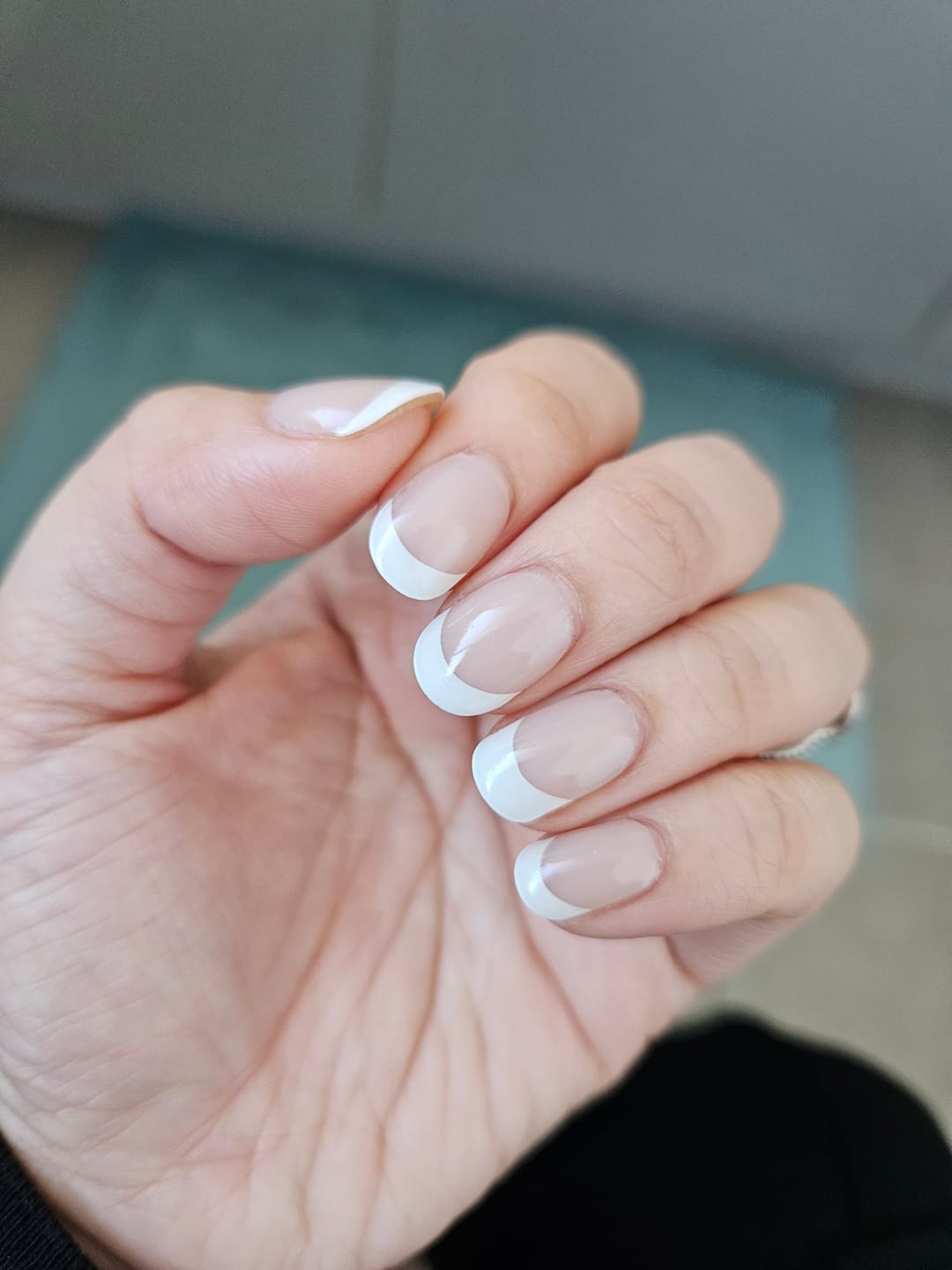 Customer photo review of Classique White French Tip DIY Semicured Gel Nail Sticker Kit