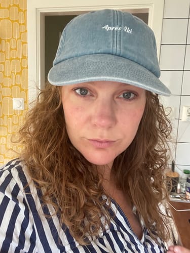Customer photo review of Après Ski Vintage Hat - Vintage Light Denim - OUTLET