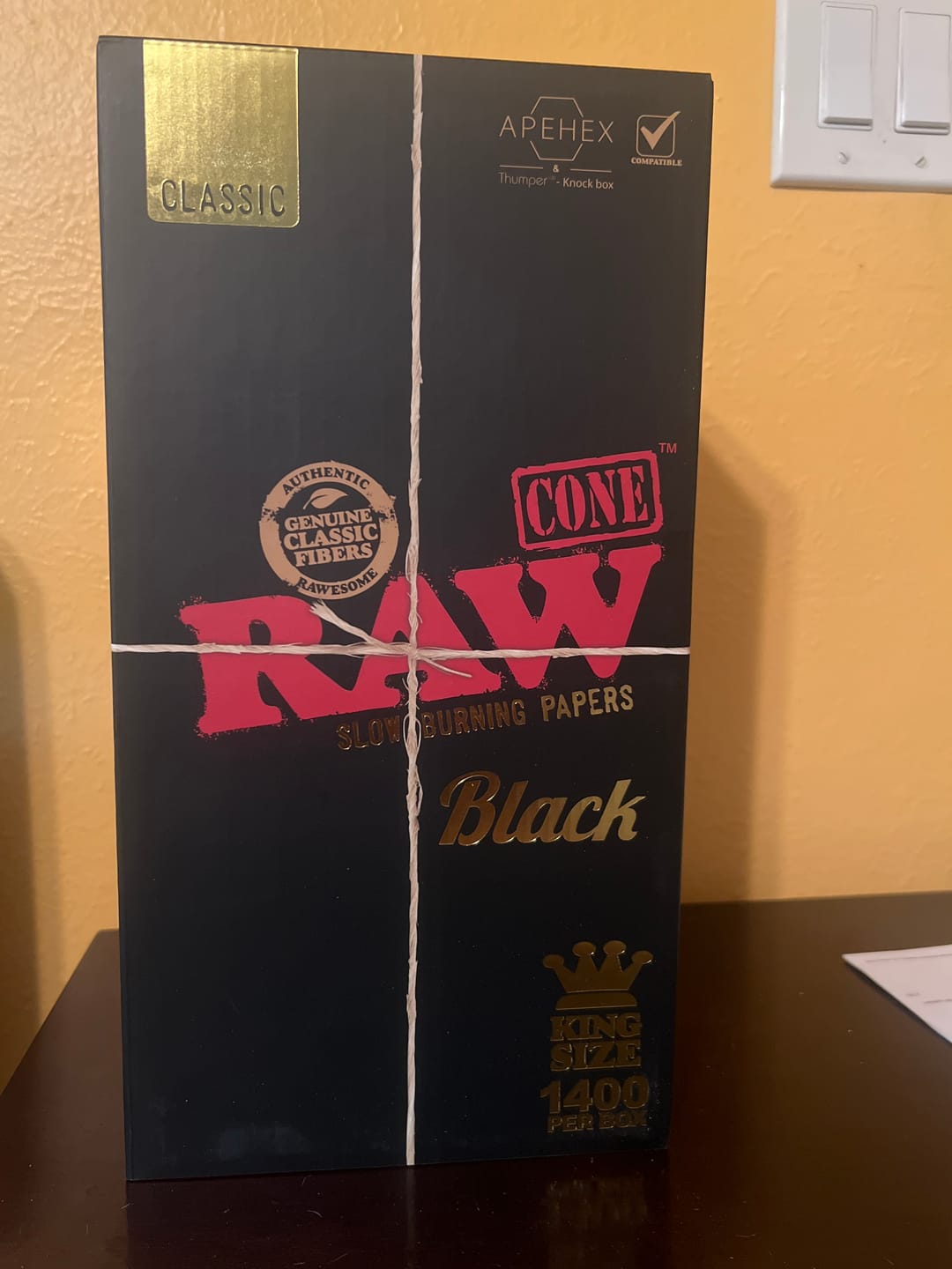 Customer photo review of RAW Black King: Box - 1400 Cones