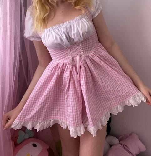 Customer photo review of ANNA Lolita Flared Lace Mini Skirt (Skort)