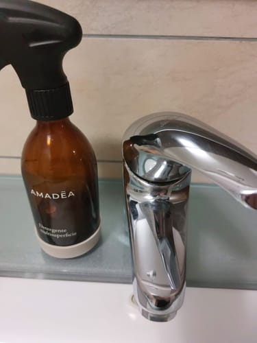 Customer photo review of Kit Detergente multisuperficie 300ml + 1 Litro