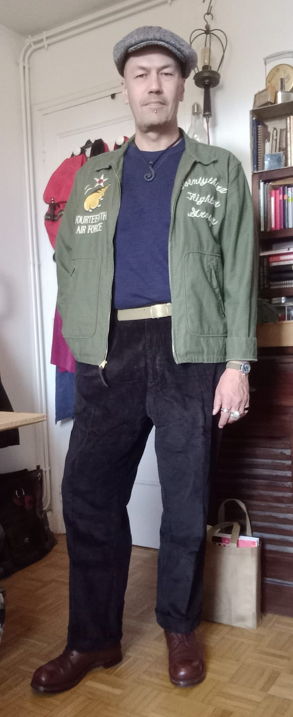 Customer photo review of 12.5 oz 8 Wale Corduroy Trousers - Black