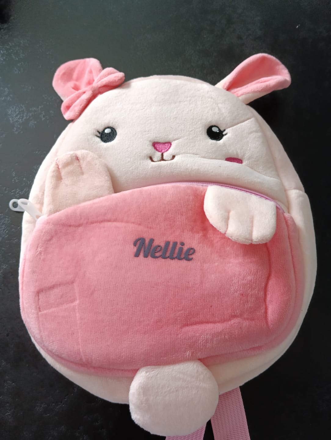 Customer photo review of Personnalisé Sac à Dos en Peluche Lapin Rose