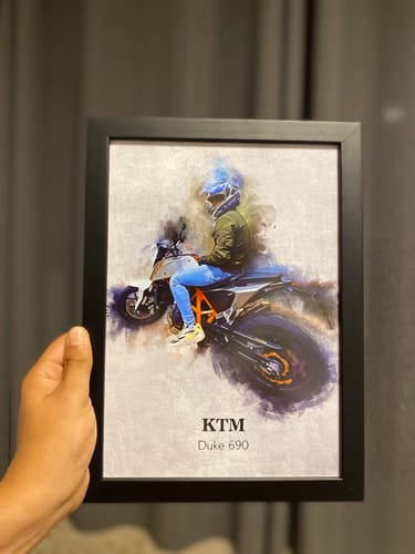 Customer photo review of Foto de tu moto en acuarela | Regalo personalizable para moteros