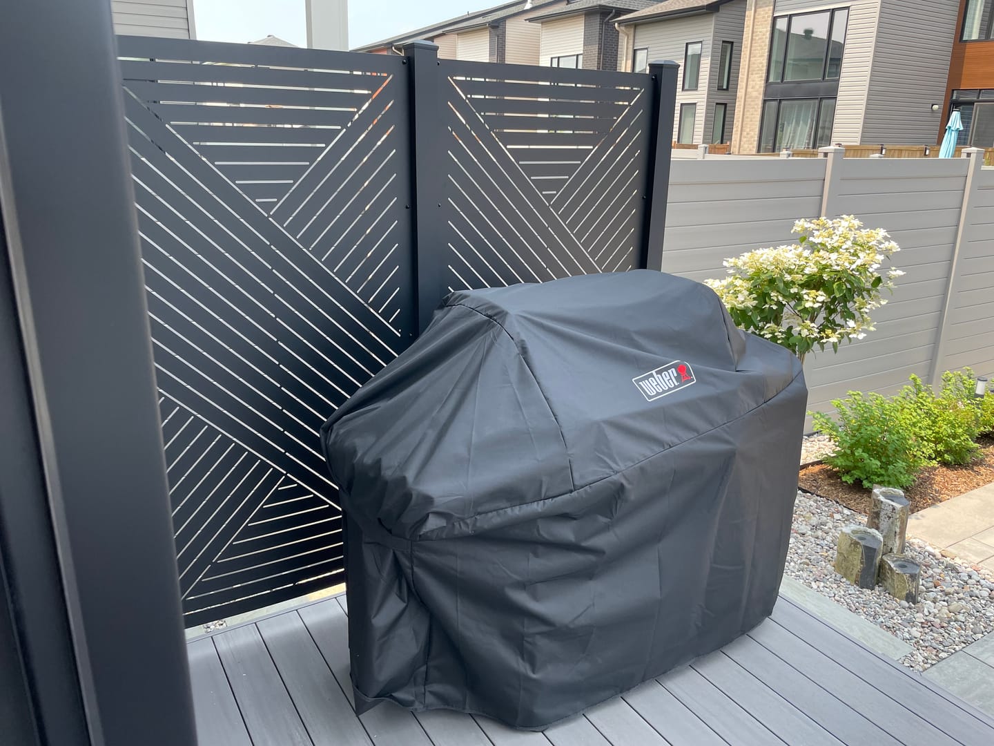 Customer photo review of Privacy Screen (Hexx)