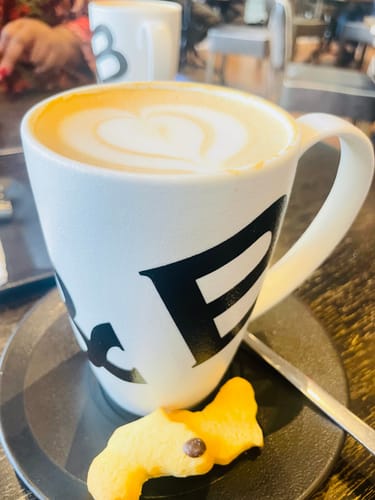 Customer photo review of NALEDI - Brazilian Fringe Bob