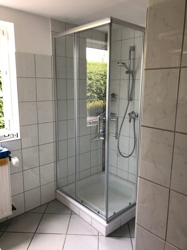 Customer photo review of SONNI Duschkabine Eckeinstieg Schiebetür mit/ohne Duschtasse Ablaufgarnitur 70-120cm Höhe 185cm/195cm