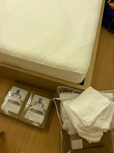 Customer photo review of Plain White