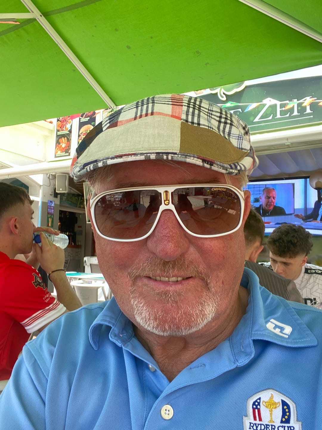 Customer photo review of Donegal Touring Cap Patchwork Linen