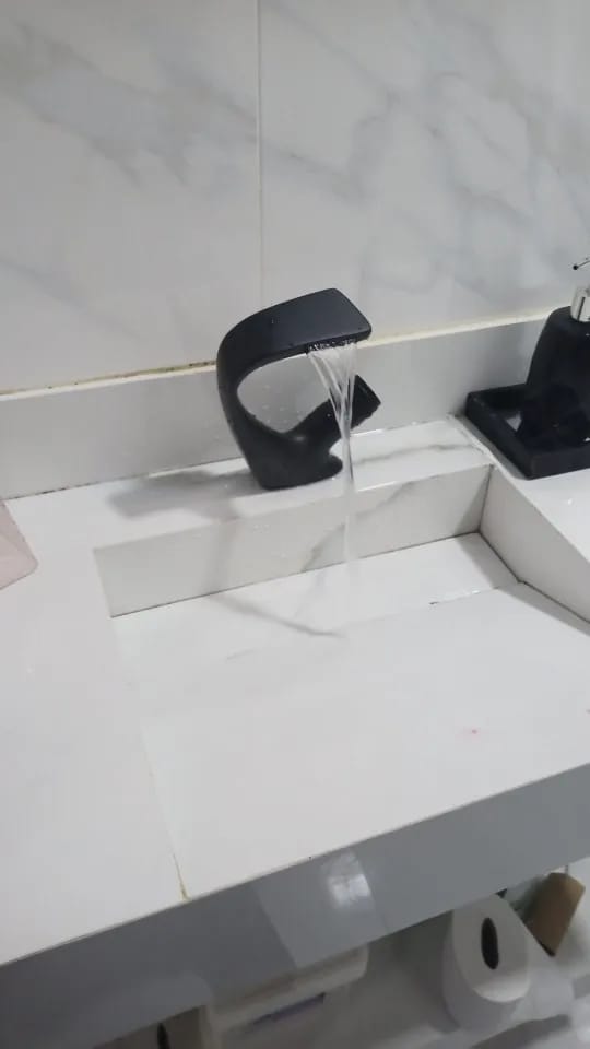 Customer photo review of Bodo - Modern Waterfall Basin Bathroom Sink Faucet Single Handle Single Hole