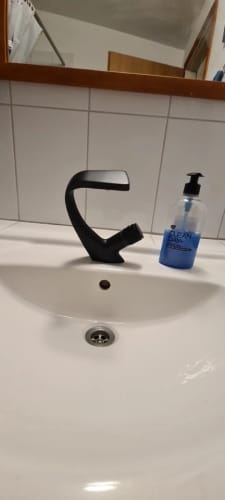 Customer photo review of Bodo - Modern Waterfall Basin Bathroom Sink Faucet Single Handle Single Hole