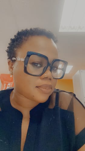 Customer photo review of Louise - grosse pierre