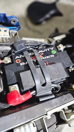 Customer photo review of Antigravity ATZ-10 Lithium Battery with ReStart Tech - 360 Cranking Amps