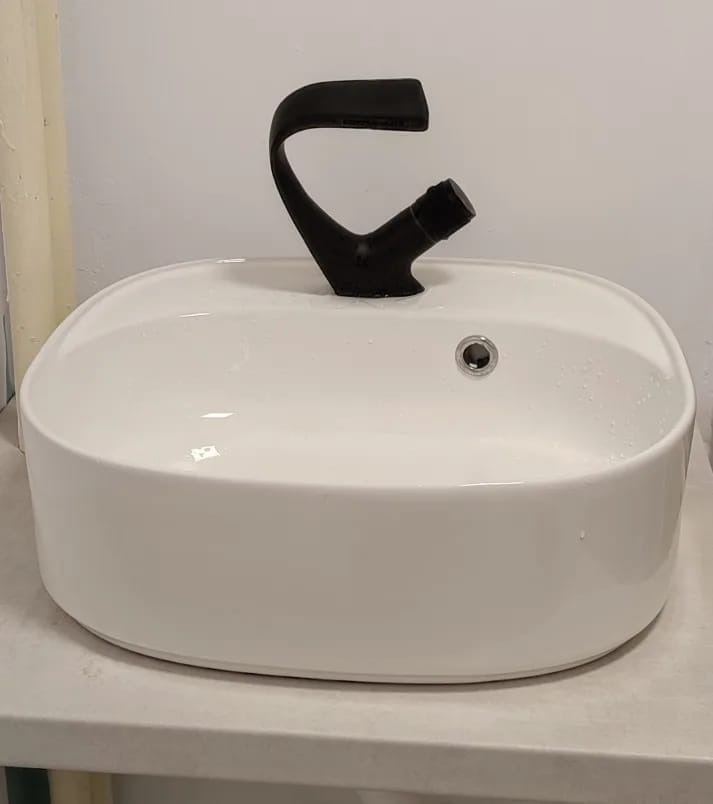 Customer photo review of Bodo - Modern Waterfall Basin Bathroom Sink Faucet Single Handle Single Hole