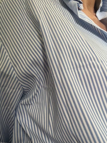 Customer photo review of Blouse Tess Blauw