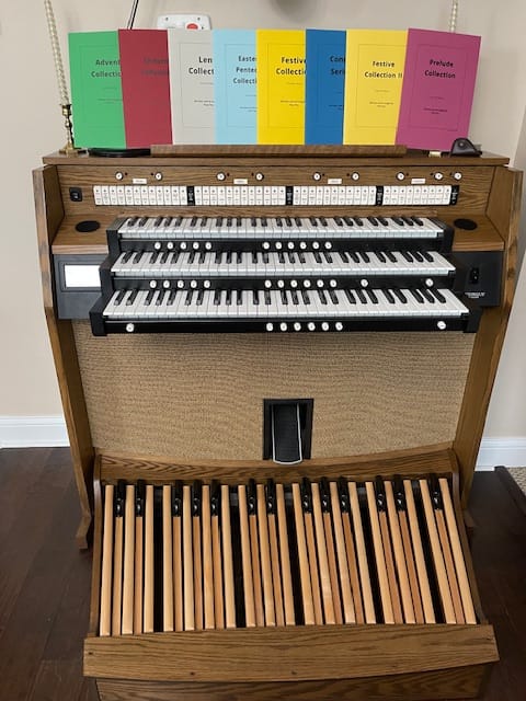 Customer photo review of Prelude Collection - 10 Pieces for Pipe Organ