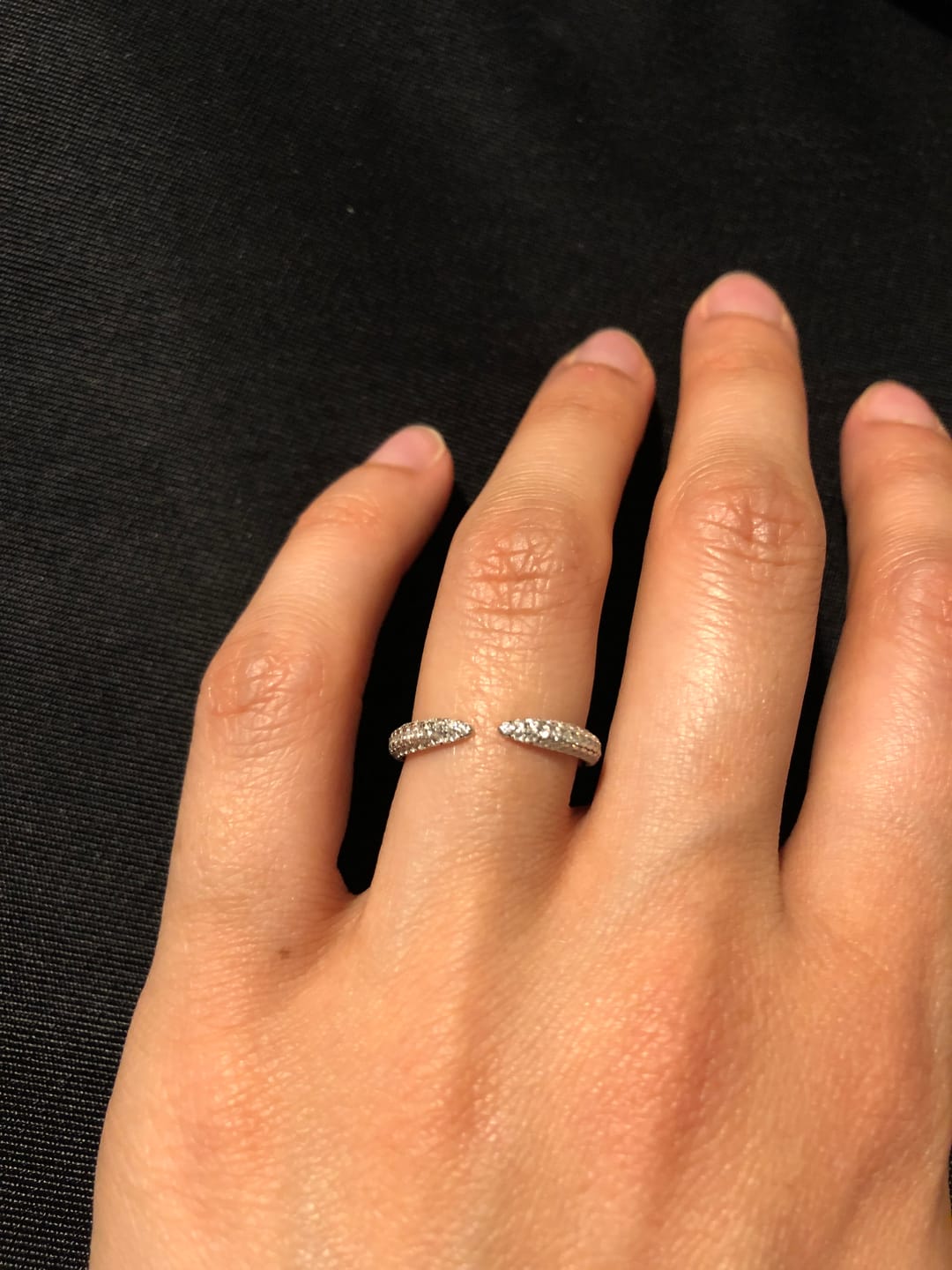 Customer photo review of Claw Ring - Silver
