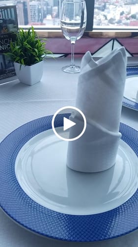 Customer video review of Menú Vicenzo 30 Años