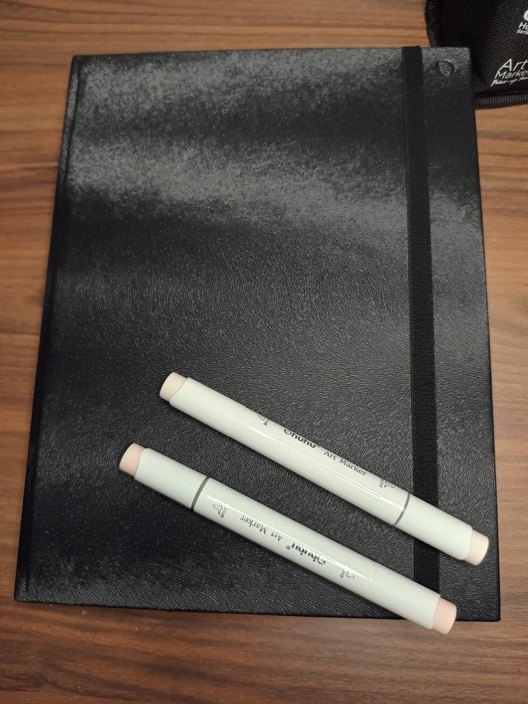 Customer photo review of Ohuhu Mix Media Pad for Multiple Techniques