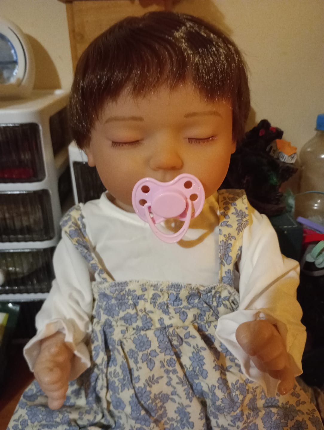 Customer photo review of Evelyn -  Lifelike Sleeping Reborn Baby Doll (18")
