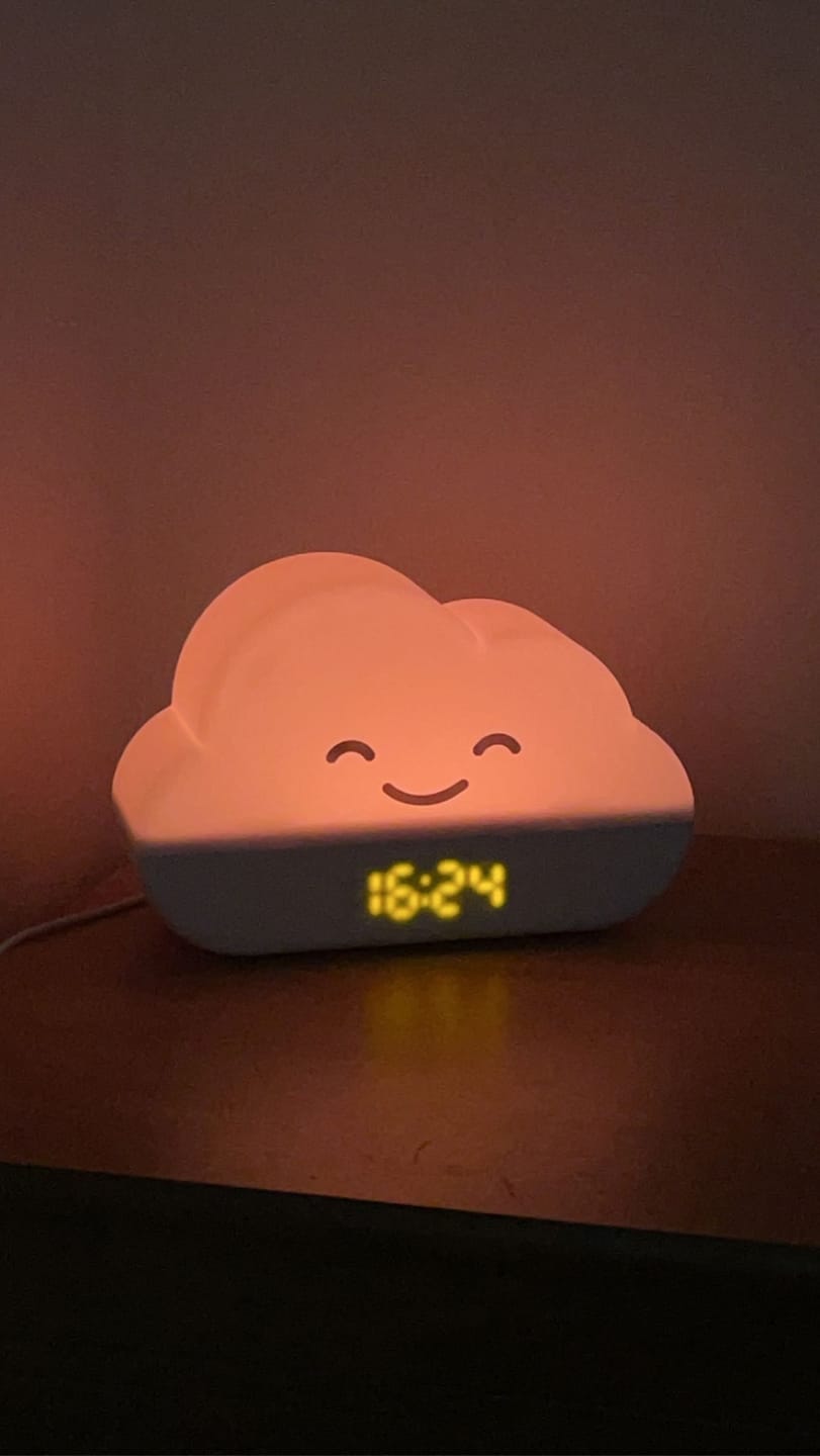 Customer photo review of misty the cloud | 3 in 1 night light