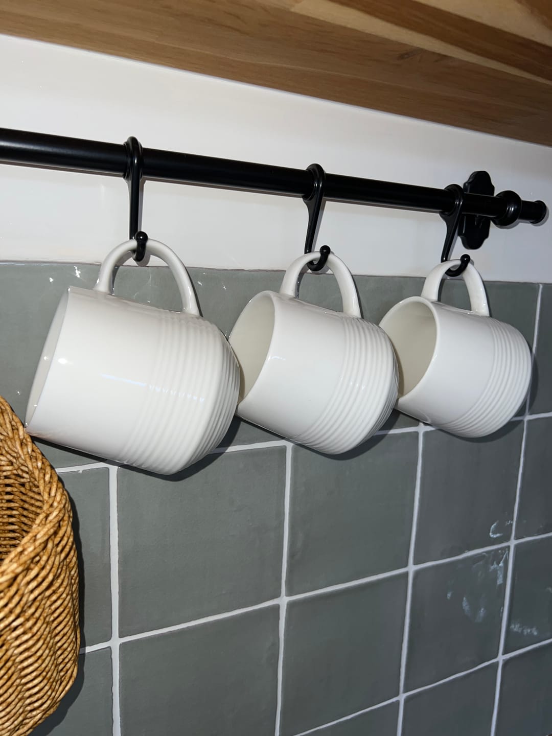 Customer photo review of Belleek Living Zephyr Mug Set of 4