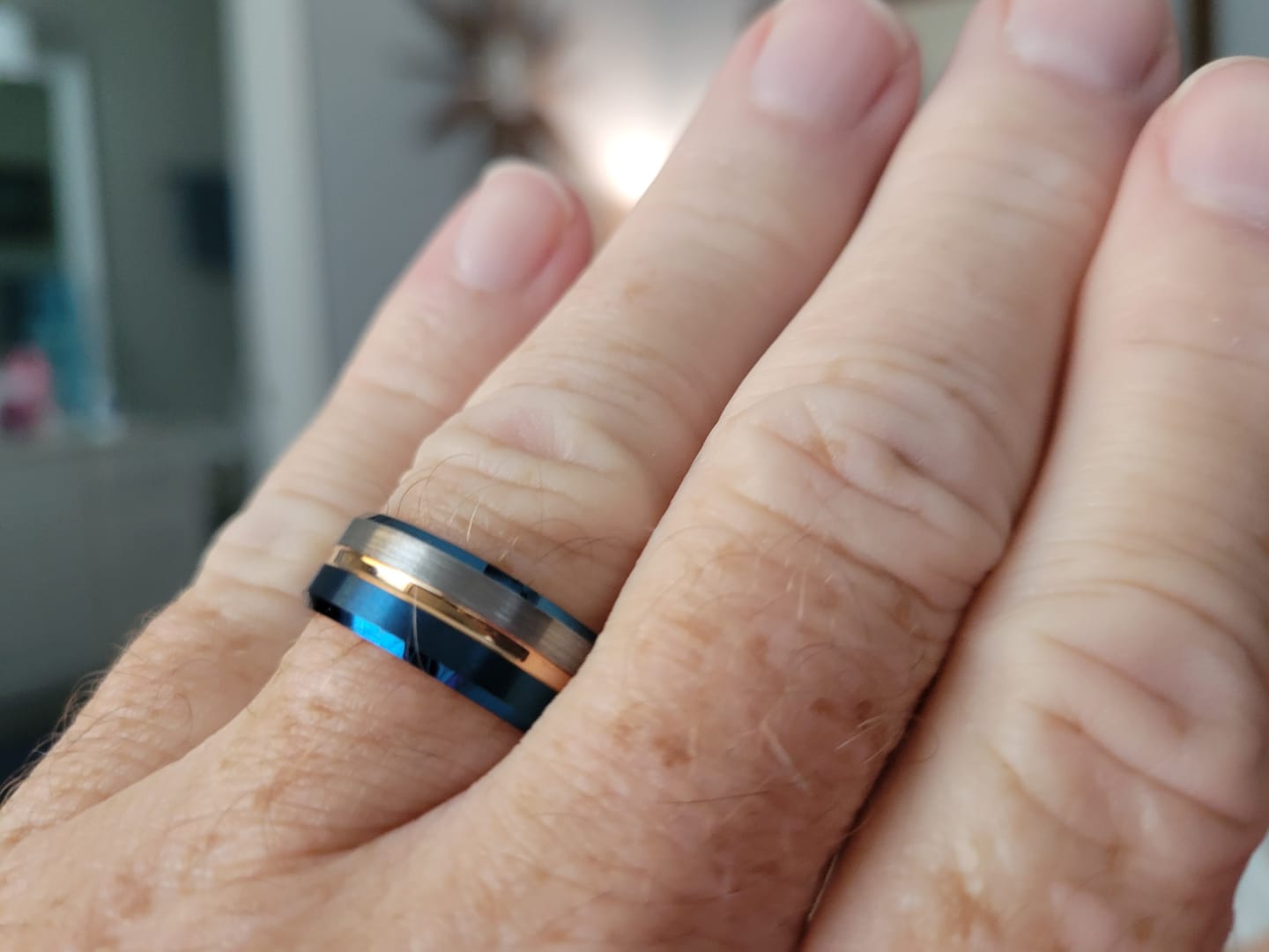 Customer photo review of 8mm - Rose Gold & Blue half brushed center Brush Matte Finish Tungsten Ring Beveled Edge