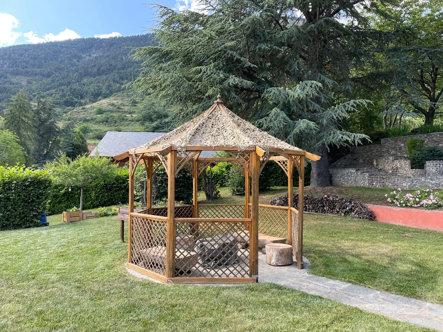 Customer photo review of Filet de camouflage triangulaire sable