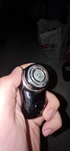 Customer photo review of SwiftShave™ Draagbaar elektrisch scheerapparaat