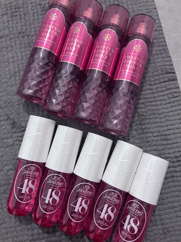 Customer photo review of Set of Twisted Peppermint & Cheirosa 48 Perfume Mist