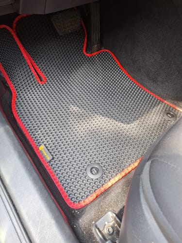 Piotr K. review of Dywaniki samochodowe na zamówienie - Przód i tył image 1 out of 5