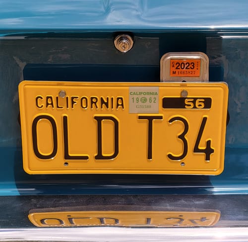 Customer photo review of 1962 CALIFORNIA LICENSE PLATE 6"x12" (156.5mm x 305mm)