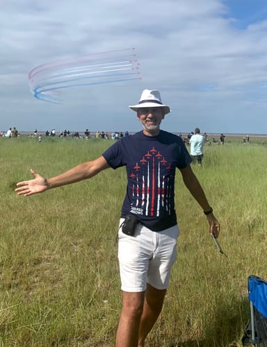 Customer photo review of Red Arrows Men's Formation T-Shirt