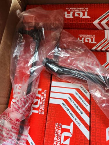 Customer photo review of Front Rear Suspension Stabilizer Bar Link Kit For Nissan Altima KTR-102155