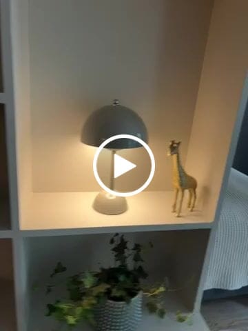 Customer video review of Bordslampa - Svamplampa Flowerbud - Batteridriven 5000 mAH